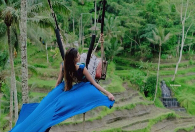 Aymen Saleem shares pictures of her moments in Bali vacation