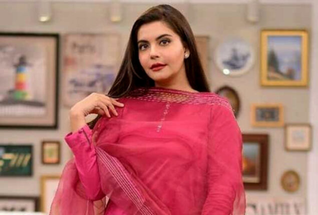 Nida Yasir responded trolls after her viral video