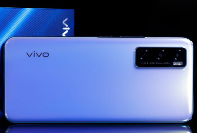 Vivo V20 SE price in Pakistan with special features