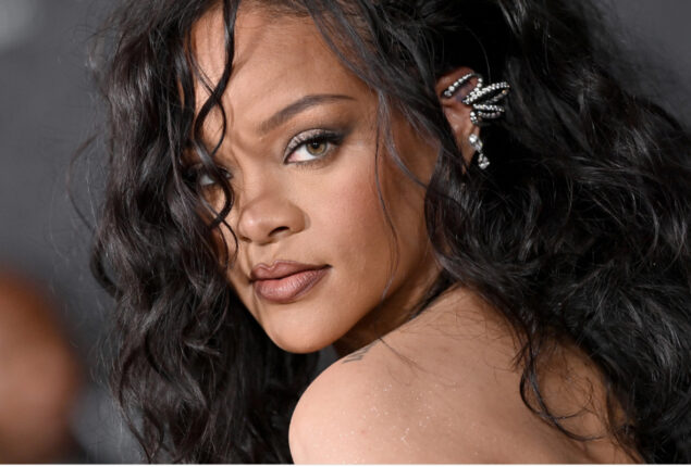 Rihanna achieves another big milestone