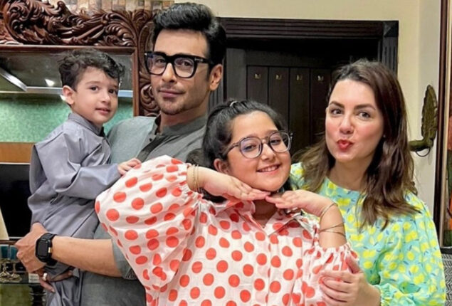 Faysal Quraishi adorable pictures with family