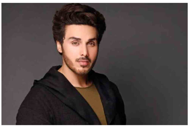 Ahsan Khan makes his fans spin around in laughter in new video