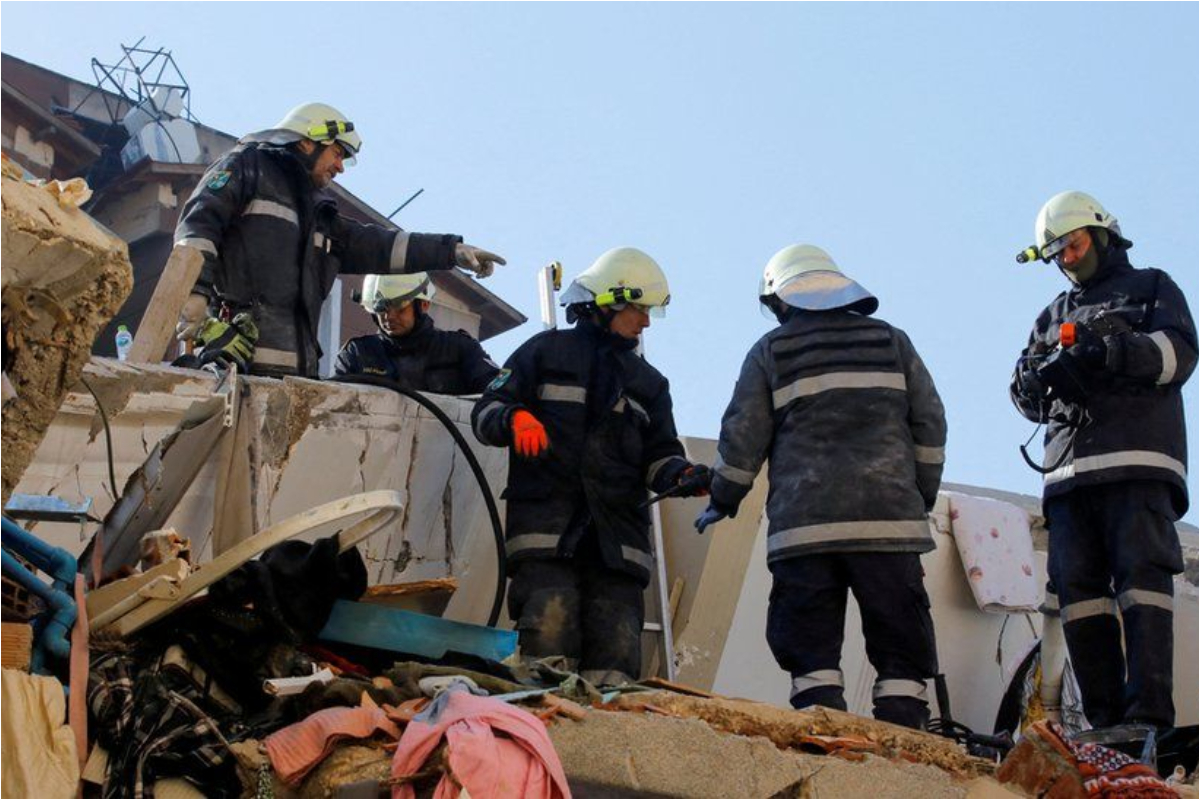 Earthquake rescue hampered