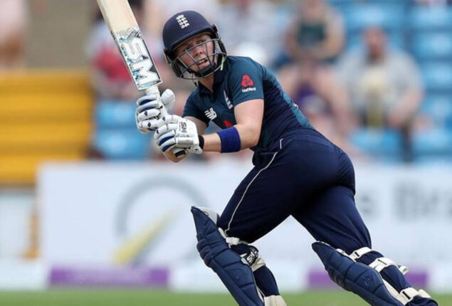 Heather Knight says “We want to win the T20 World Cup trophy once again”