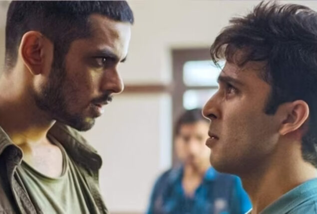 Review of the film Faraaz: a heartbreaking story of love and loss
