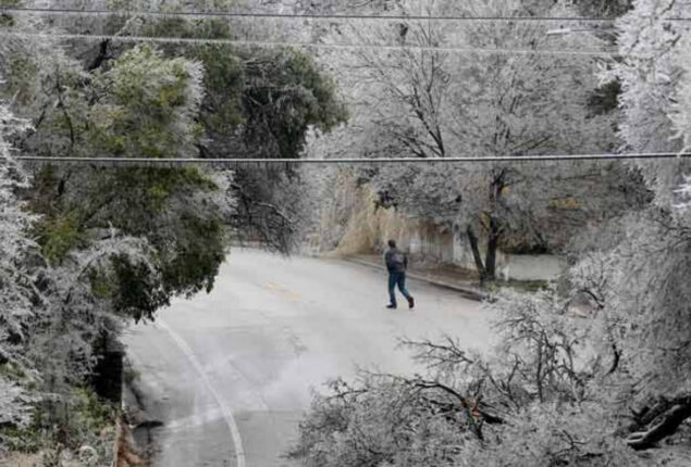 Brutal cold seizes northeast US, shattering record lows