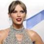 Taylor Swift slammed Tina Fey and Amy Poehler for making fun of her love life