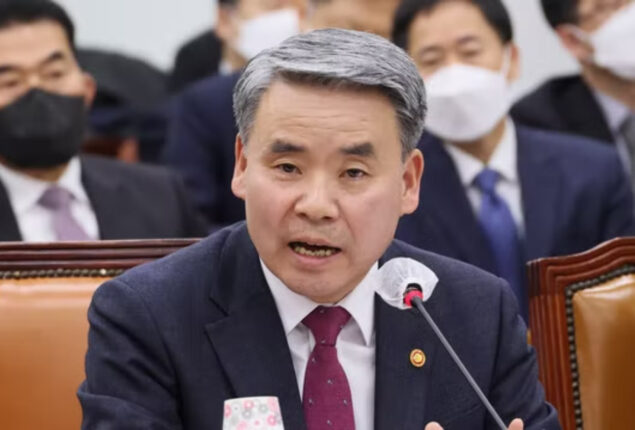 South Korean defense minister denies Vietnam massacres