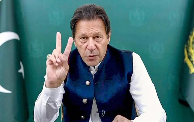 Imported govt may arrest Imran Khan tonight