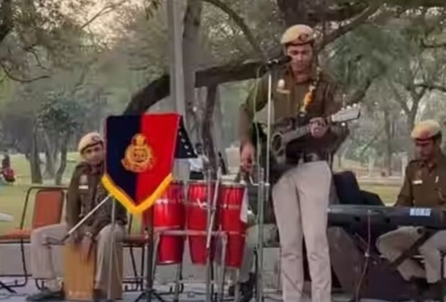 Roke Na Ruke Naina