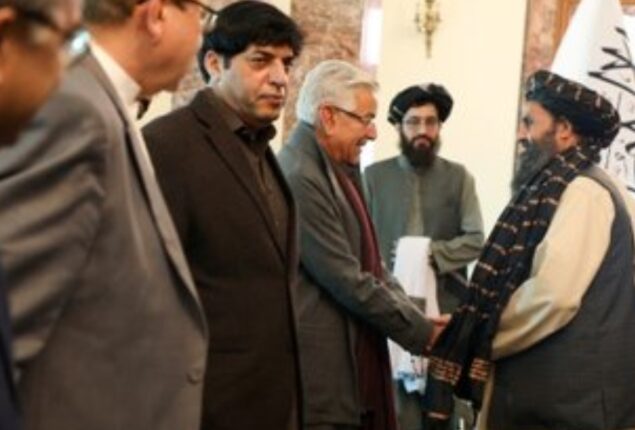 Pakistani delegation arrives in Kabul to discuss security issues
