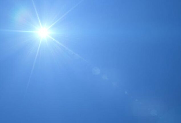 Weather update: Karachi to remain dry, hot today