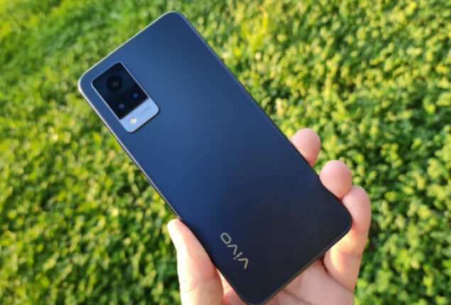 Vivo V21 price in Pakistan & full specifications