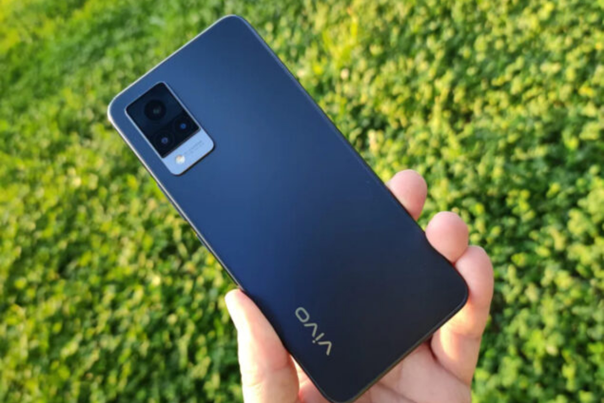 Vivo V21 price in Pakistan