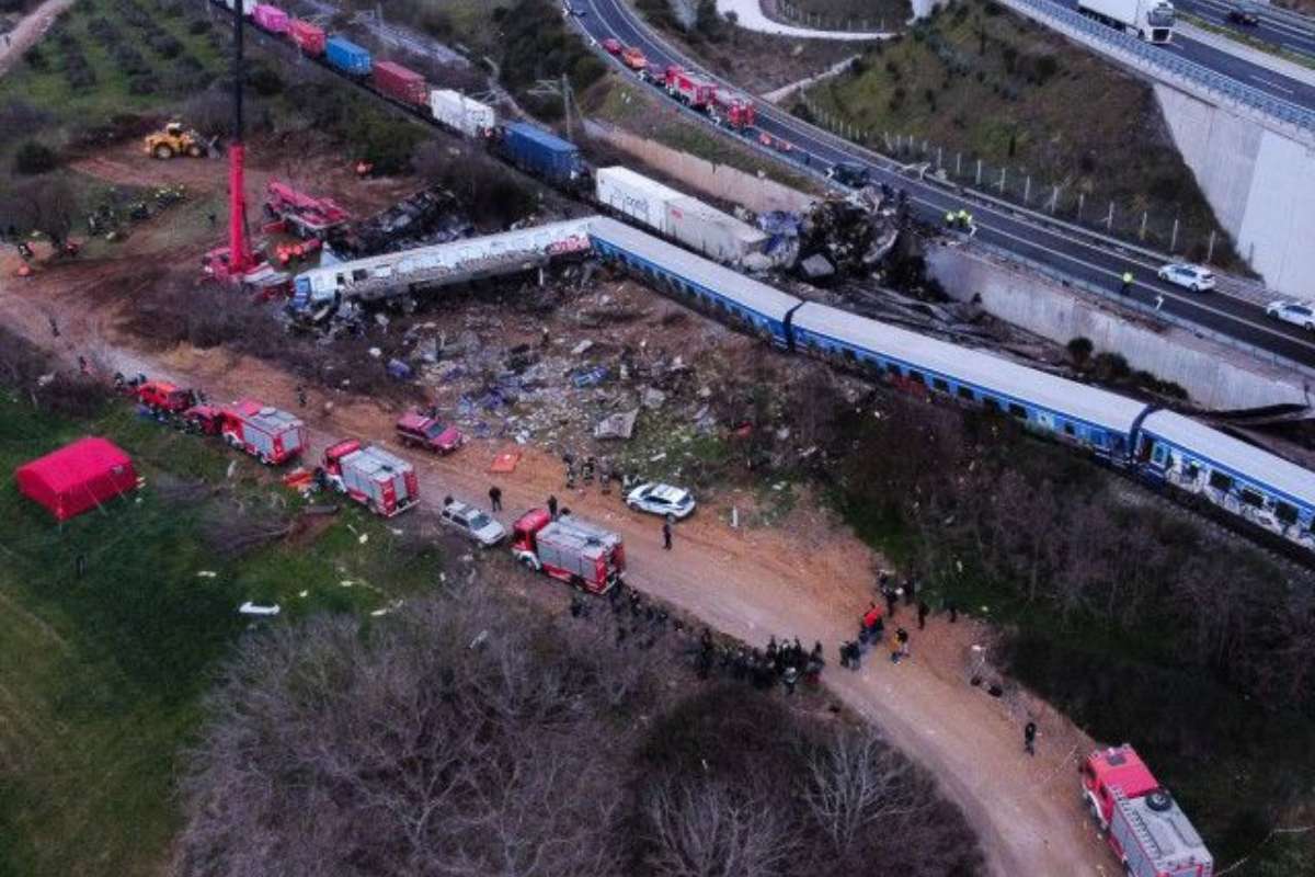 Greek train