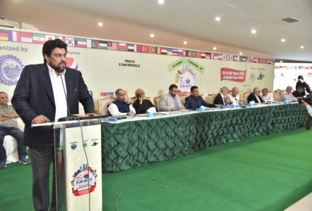 Business community is ready to stabilize economy: Governor Sindh  