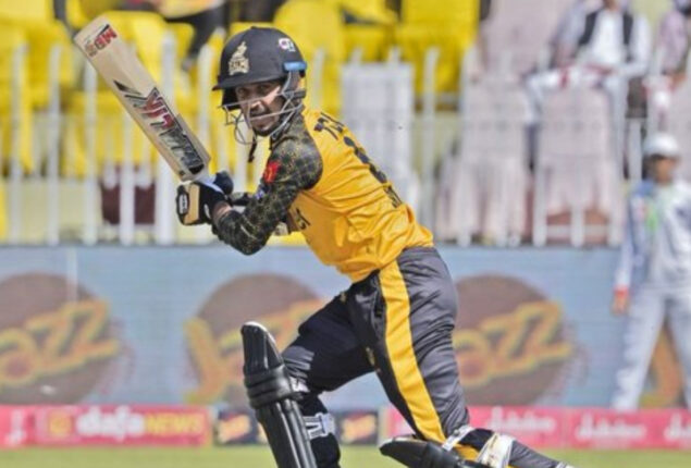 PSL 8: Saim Ayub smashed brilliant fifty, received high praise from Shadab