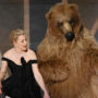 2023 Oscar: Elizabeth Banks strips on stage, jokingly blame ‘Cocaine Bear’