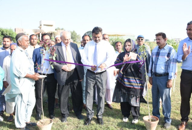 KU VC Prof Dr Khalid Iraqi inaugurates spring 2023 open house