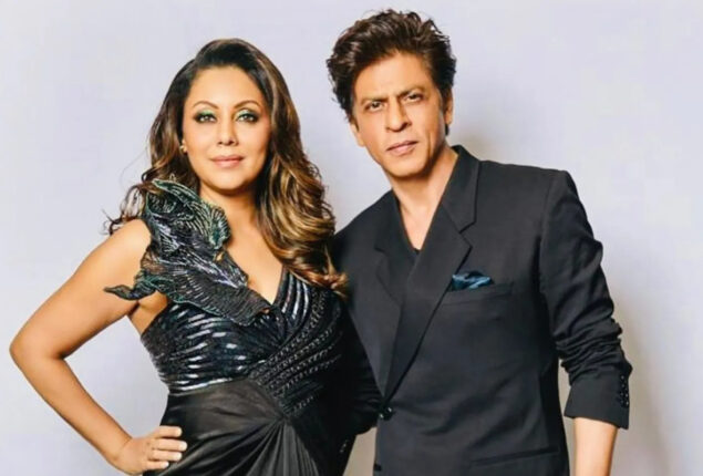 Shah Rukh Khan and Gauri Khan dance at Alanna Panday’s wedding