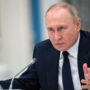 Dmitry Medvedev warns of war if Putin gets arrested 