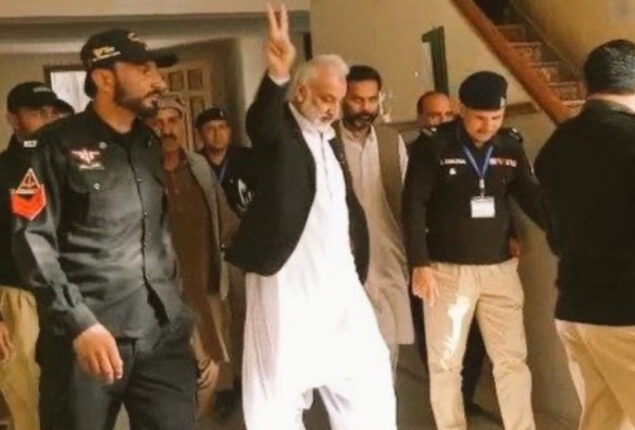 Barkhan killings: Balochistan Minister Khetran granted bail