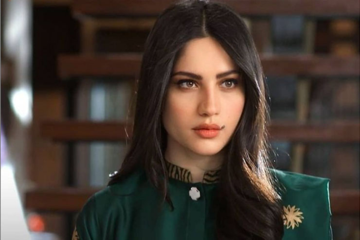 Neelum Muneer