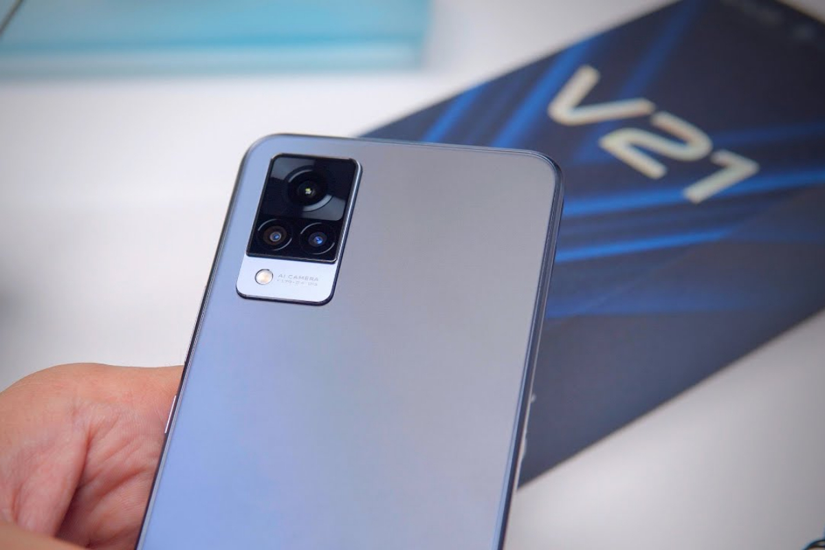 Vivo V21 price in Pakistan