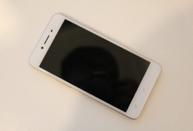 Oppo A37 price in Pakistan & features