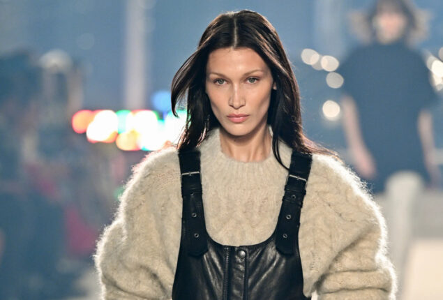 Bella Hadid celebrates 5 months of sobriety in Vegas trip