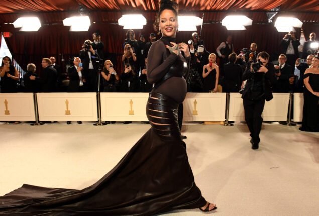 Rihanna to perform at Oscars Ceremony