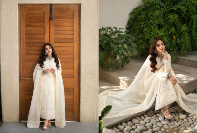 Komal Meer flaunts her desi style in stunning outfit