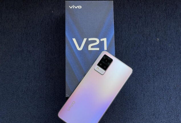 Vivo V21 price in Pakistan & specs
