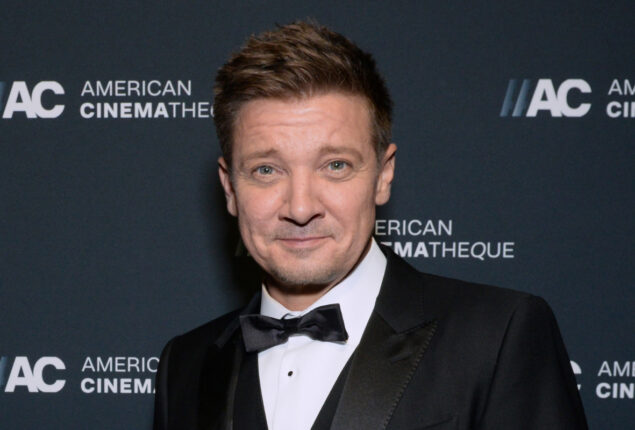 Jeremy Renner appears first time publicly after snowplough accident