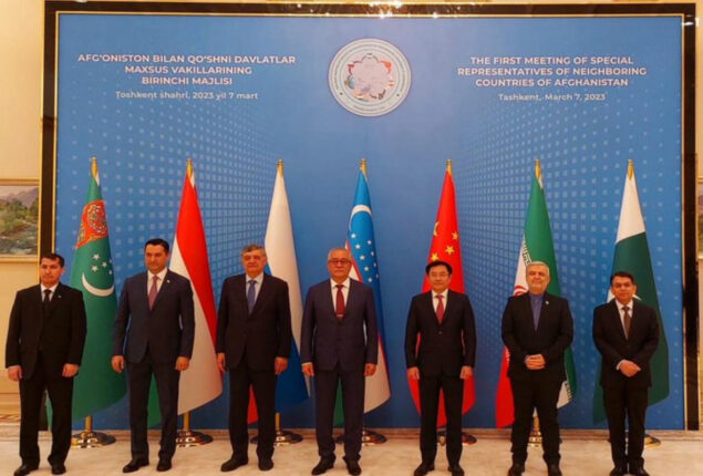 H.E. Ahmed Farooq represents Pakistan in meeting at Tashkent