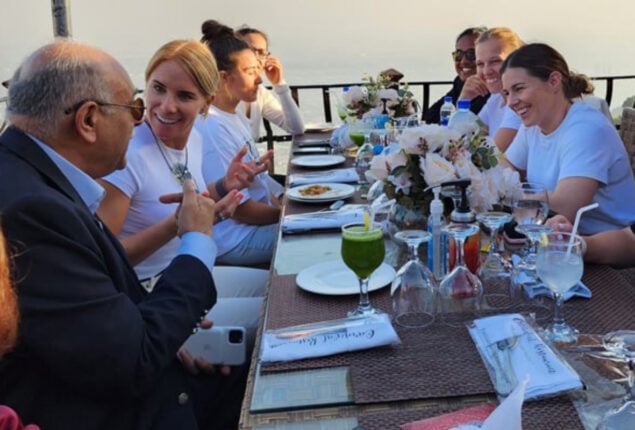 Najam Sethi invites foreign & local women cricketers for Hi-Tea