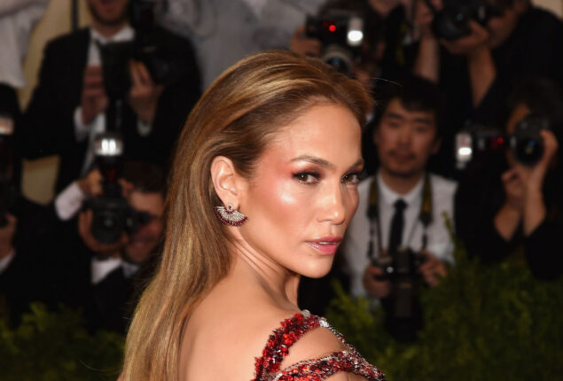Jennifer Lopez