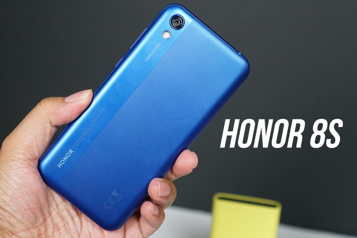 Honor 8S