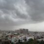 Weather alert: Rain lashes parts of Karachi
