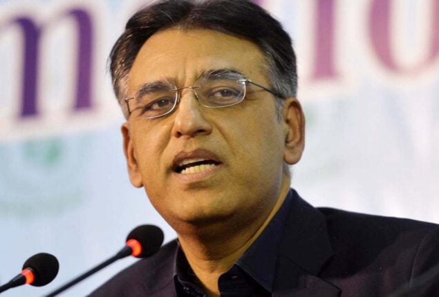LHC seeks replies on detention of Asad Umar
