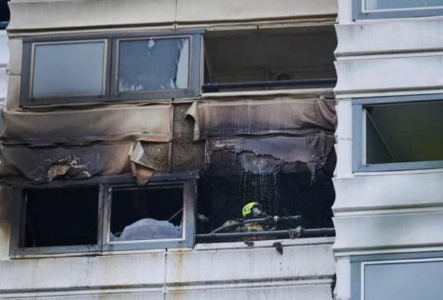 Tragic Incident in Berlin: Two Fatalities as People Jump to Escape Apartment Fire