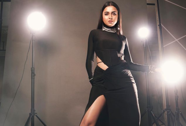 Tejasswi Prakash looks stunning in red co-ords