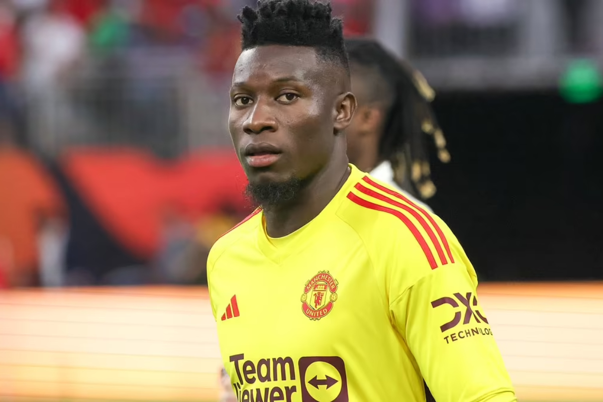 Andre Onana shouts at Harry Maguire during Las Vegas defeat