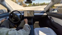 Tesla releases full Self-Driving Beta transfer terms