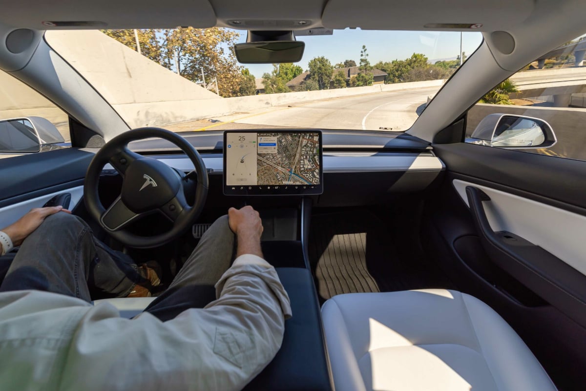 Tesla releases full Self-Driving Beta transfer terms