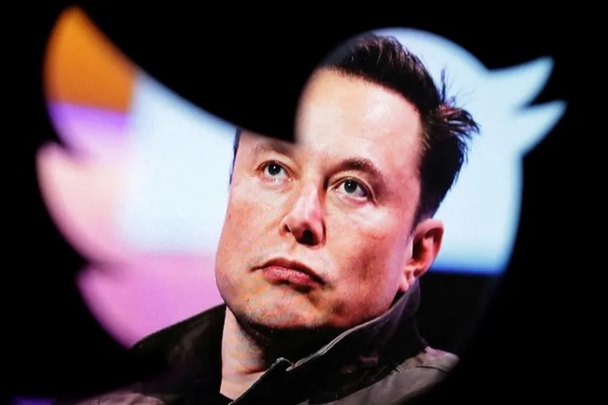 Elon Musk plans to replace Twitter's blue bird logo with an 'X'