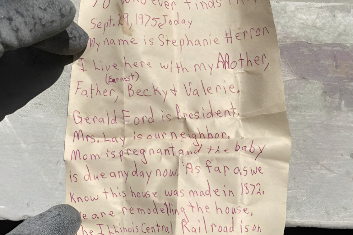 Man Finds 1975 Note