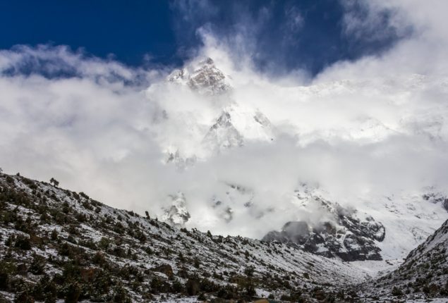 Rockfall on Nanga Parbat halts rescue mission of Pakistani mountaineer