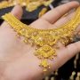 Gold price increases by Rs 1000 per tola