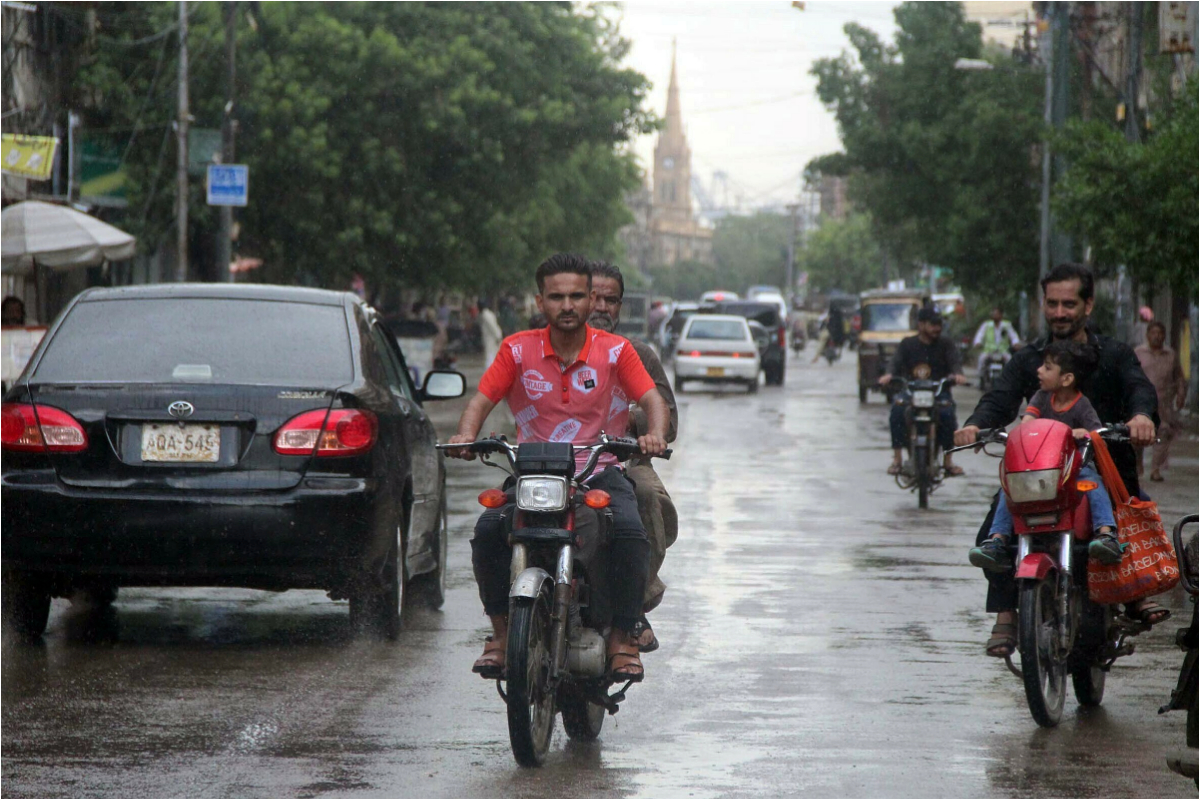 Heavy rains claim lives of 76 people in Pakistan